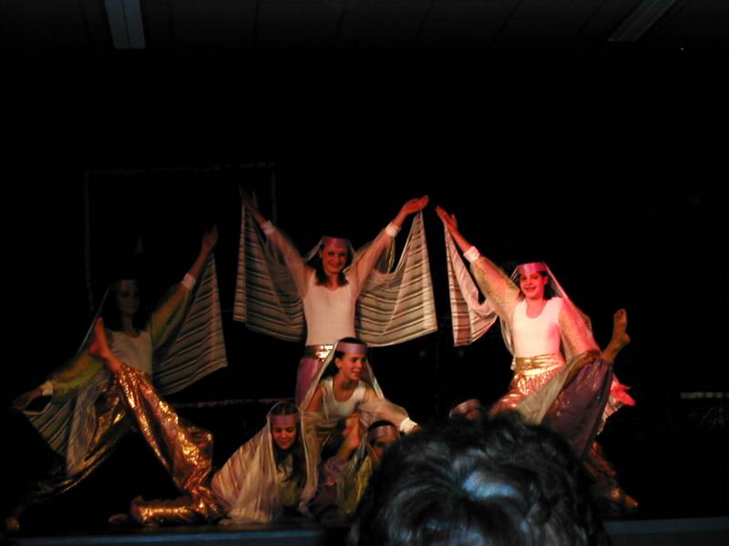 01180097danse.jpg